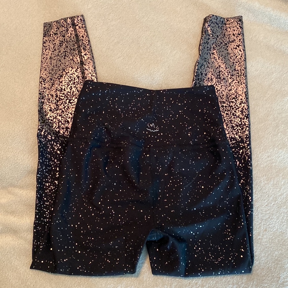 Beyond Yoga Full length leggings - like new - size medium